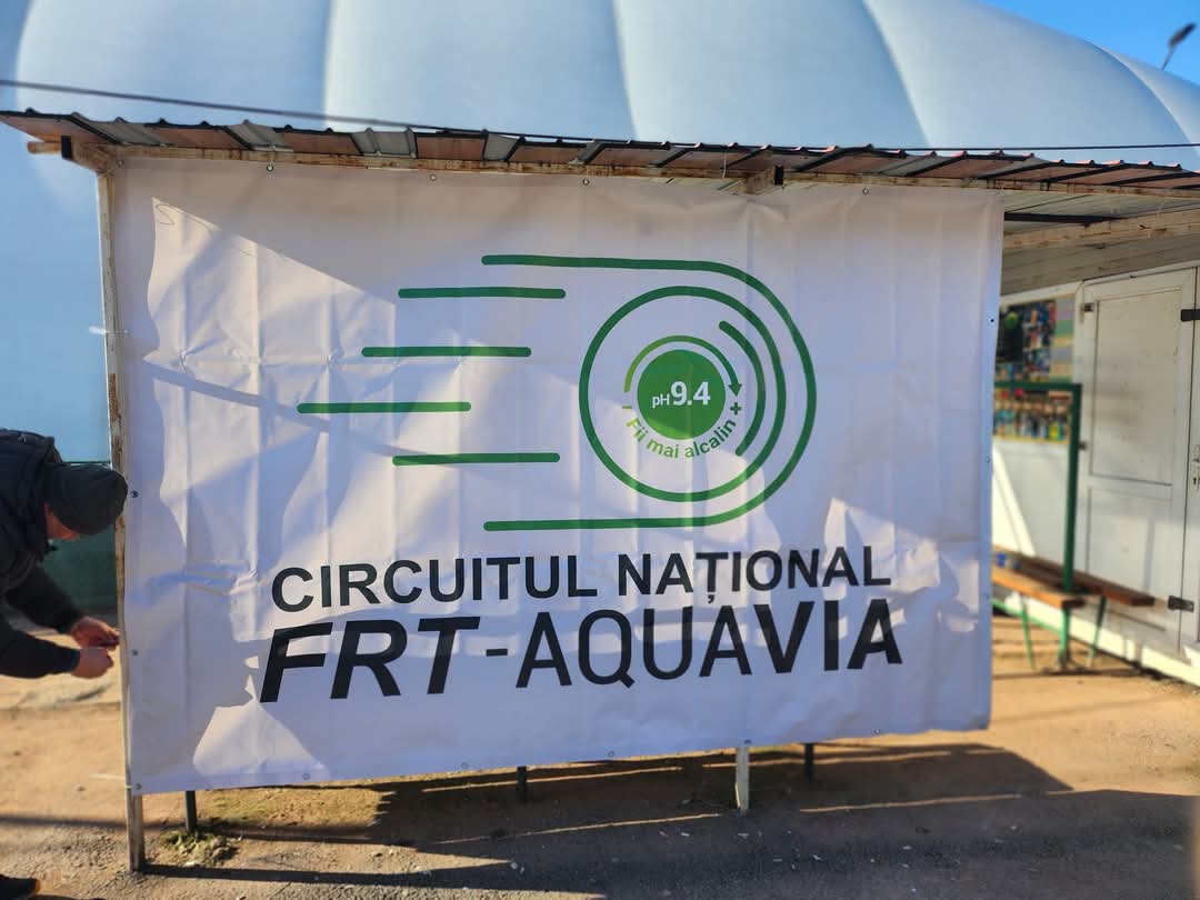 Tenis de camp. Turneu national la Petrosani