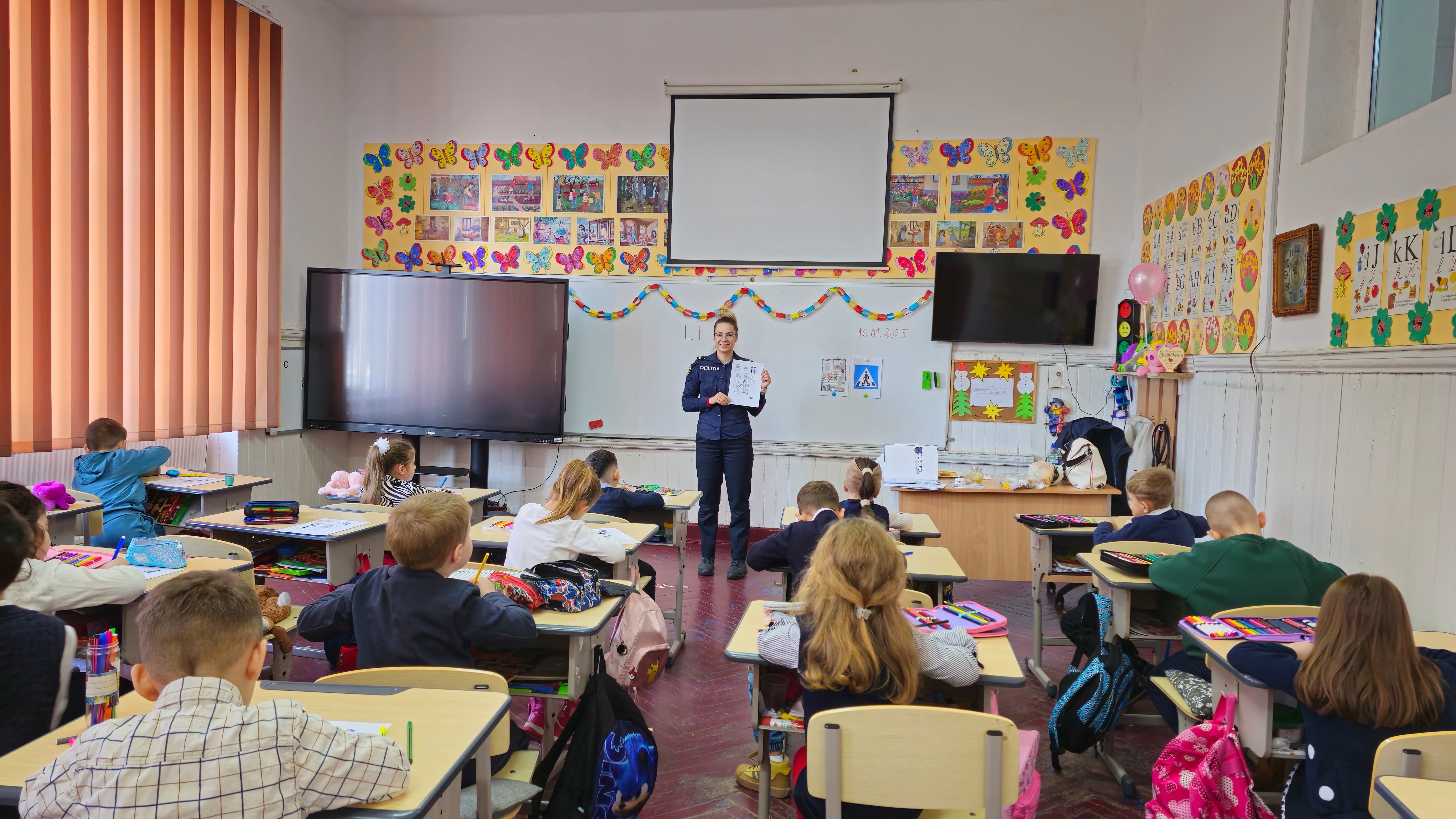 Si, totusi, / Cand va starpi politia hunedoreana consumul de droguri din scolile judetului?