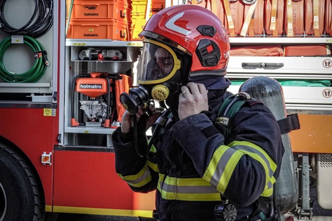 Pompierii hunedoreni, La foc continuu