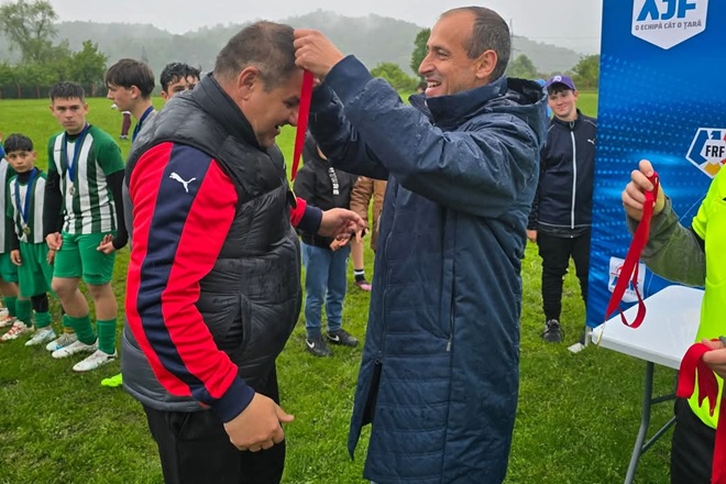 Fotbal. Juniorii premiati 