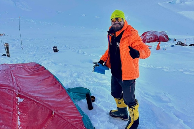 Din cauza pericolului de avalanse, Ahritculesei a fost oprit din ascensiune!