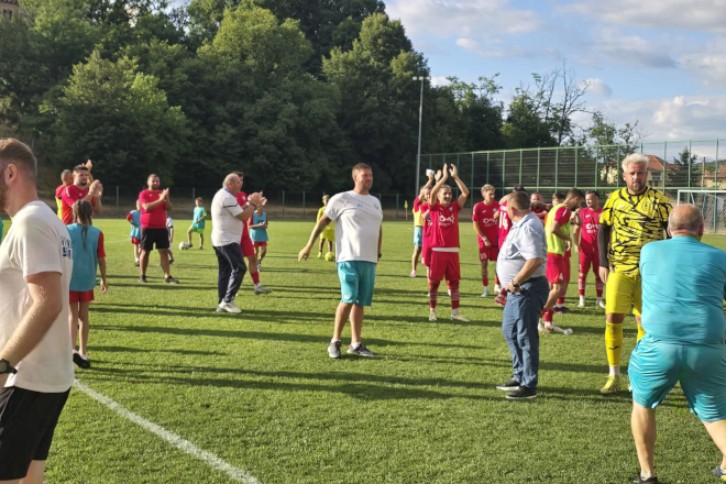 Fotbal. Liga 3 / Campioana judetului va juca tot la Castel