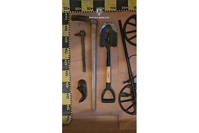 Castrul roman Cigmau. Detectoare de metale confiscate