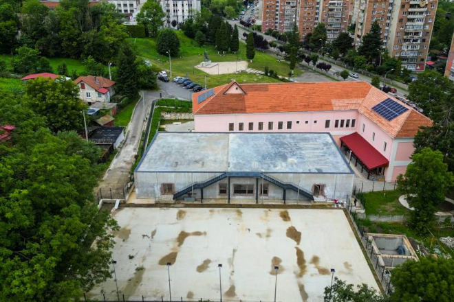 Scoala Gimnaziala nr. 1 Lupeni capata un suflu nou, prin modernizare