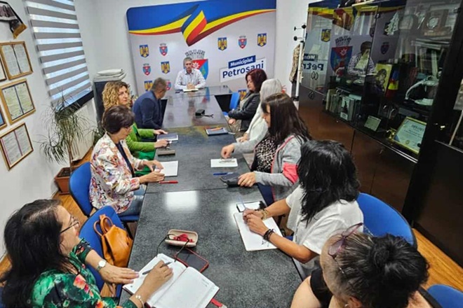 Petrosani. Pregatiri pentru inceperea noului an scolar