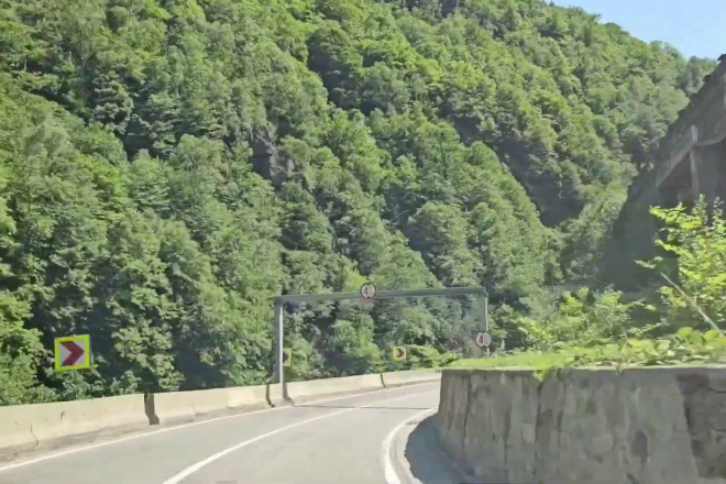Lucrari la podurile feroviare. Restrictii in Defileul Jiului