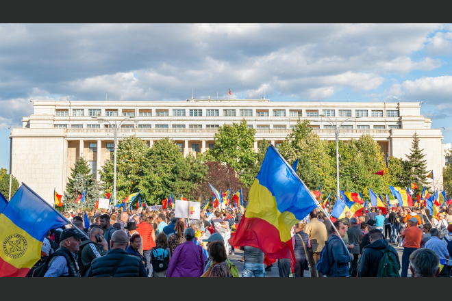 Minerii si energeticienii din Valea Jiului participa la mitingul de la Bucuresti