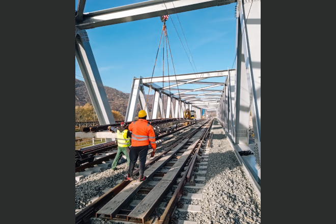 Calea ferata din Hunedoara, modernizata pentru 160 km/h