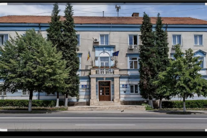 Consilierii PSD din Petrosani acuza uzurparea identitatii institutionale pe Facebook