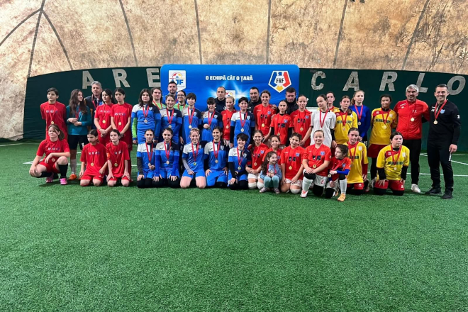 Fotbal. U14. Fetele fac spectacol!