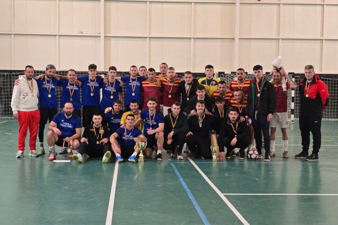 Minifotbal seniori. „Cupa de Iarna”