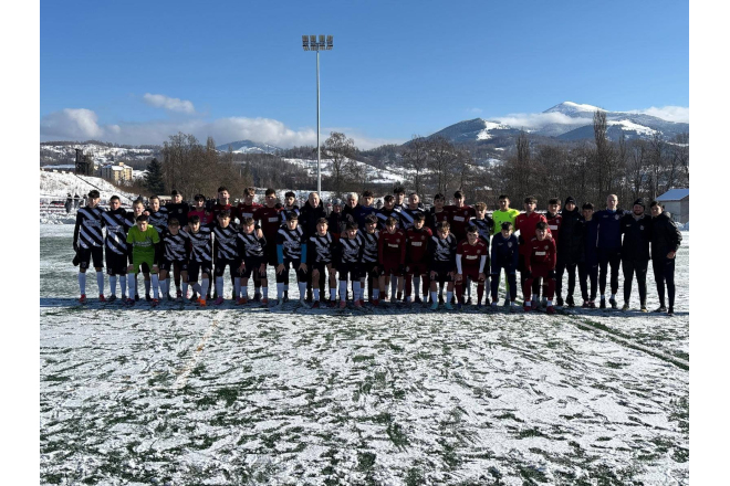 Amical de gala intre Jiul Petrosani si CFR Cluj (U16)
