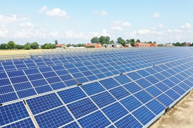 Primariile din Vale au „verde” la parcuri fotovoltaice
