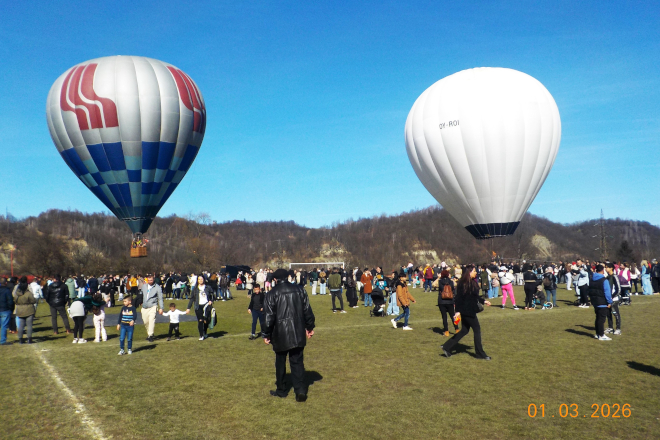 Vulcan. Cateva ore in balon