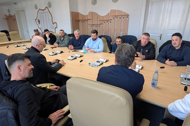 Hunedoara. Front comun pentru Superliga
