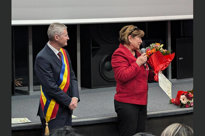 Primarul Tiberiu Iacob-Ridzi a premiat Doamnele de fier ale Petrosaniului