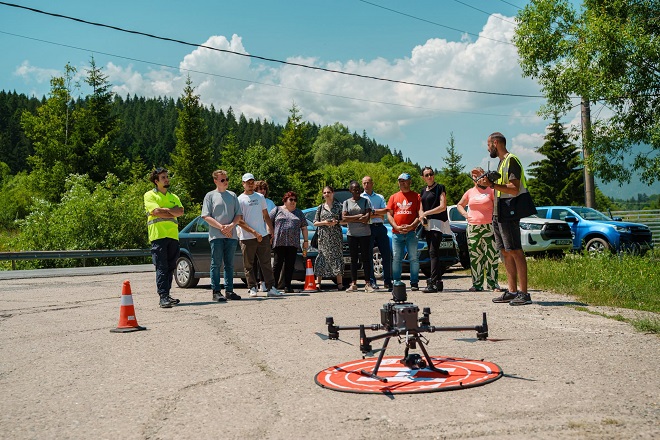 Studentii UPET cartografiaza Uricaniul cu drone