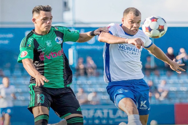 Dupa esecul Corvinului cu Farul Constanta, Florin Maxim contesta arbitrajul