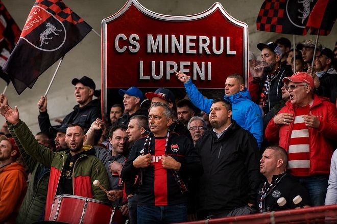 Dragi suporteri ai echipei Minerul,