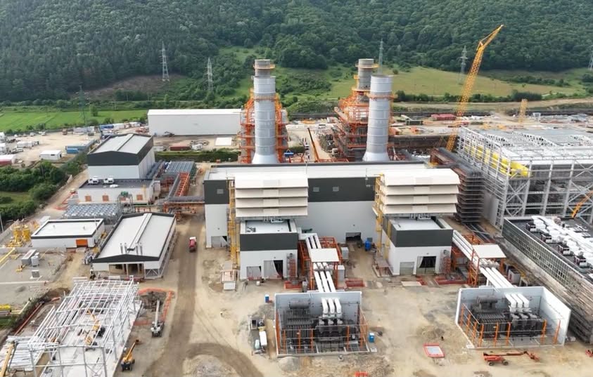 Prima turbina pe gaz a noii centrale de la Mintia a fost pornita