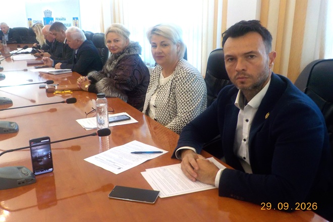 Vulcan. Nu s-a putut face din cauza lipsei banilor