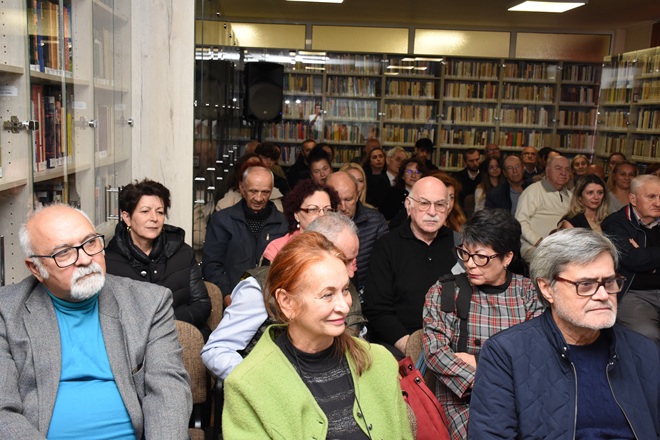 Roadele toamnei la Editura EMIA