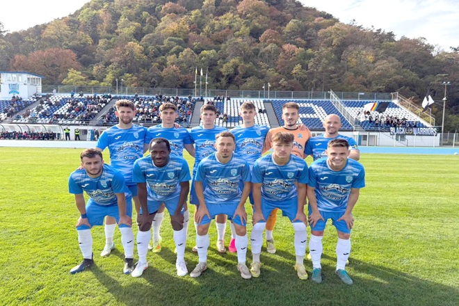 Fotbal. Liga 3. Devenii, infranti pe teren propriu
