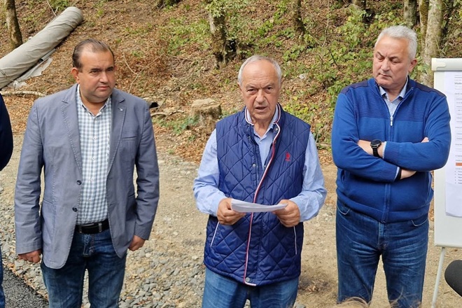 Nistor propune taxe mai mari pentru firme si persoane fizice. Un aviz se scumpeste cu 150%, iar tariful de intrare la Mina Petrila se dubleaza